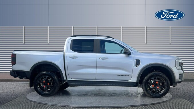 Ford Ranger Diesel Pick Up D/Cab Wildtrak 3.0 EcoBlue V6 240 Auto - Image 5